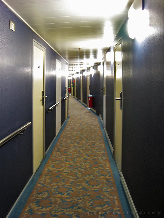 13 Corridors 0010.jpg